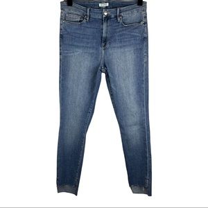 GOOD AMERICAN GOOD LEGS JEANS Raw step hem size 14/32
